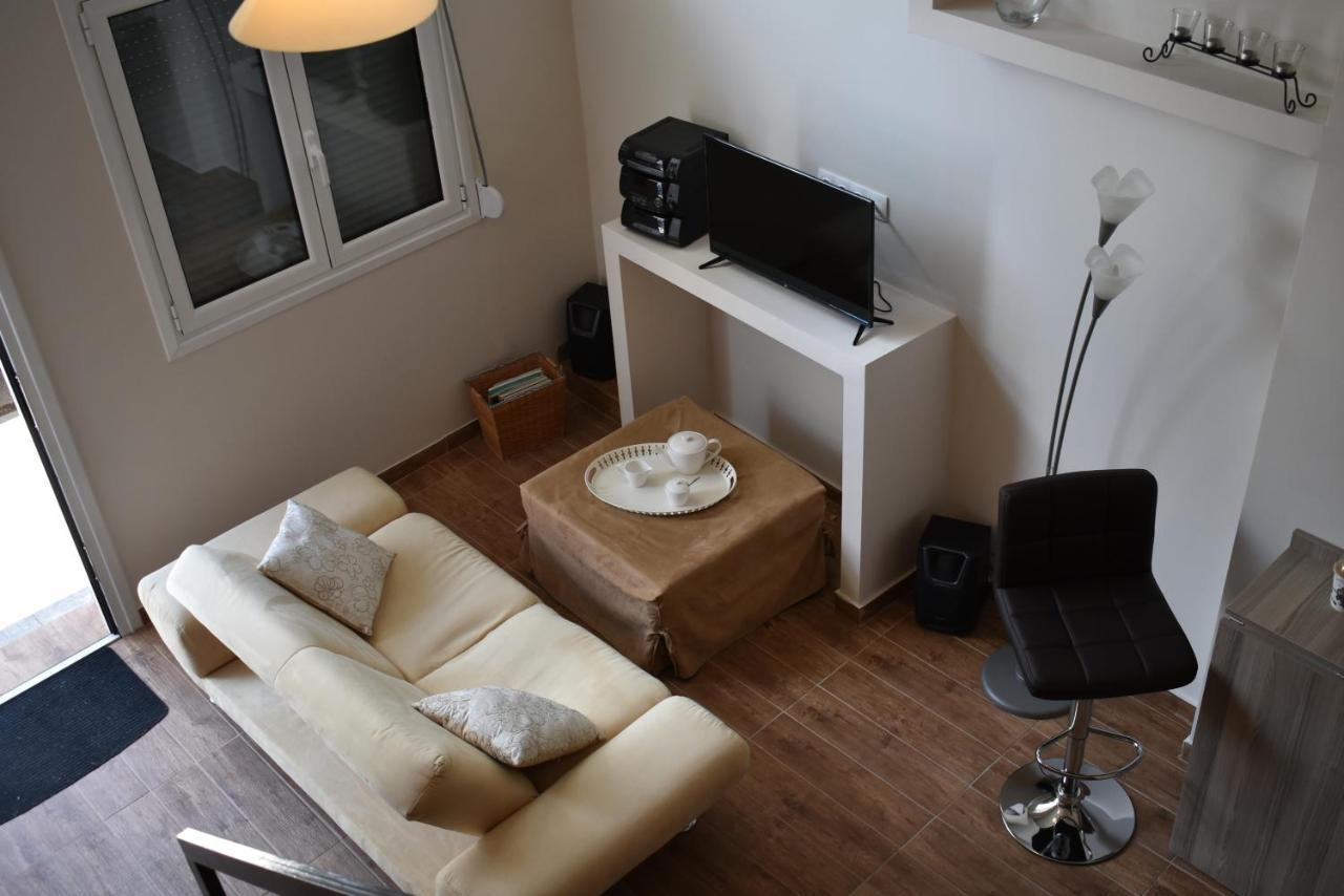 Your Vacation Home In The Center Of Kalamata Exteriör bild