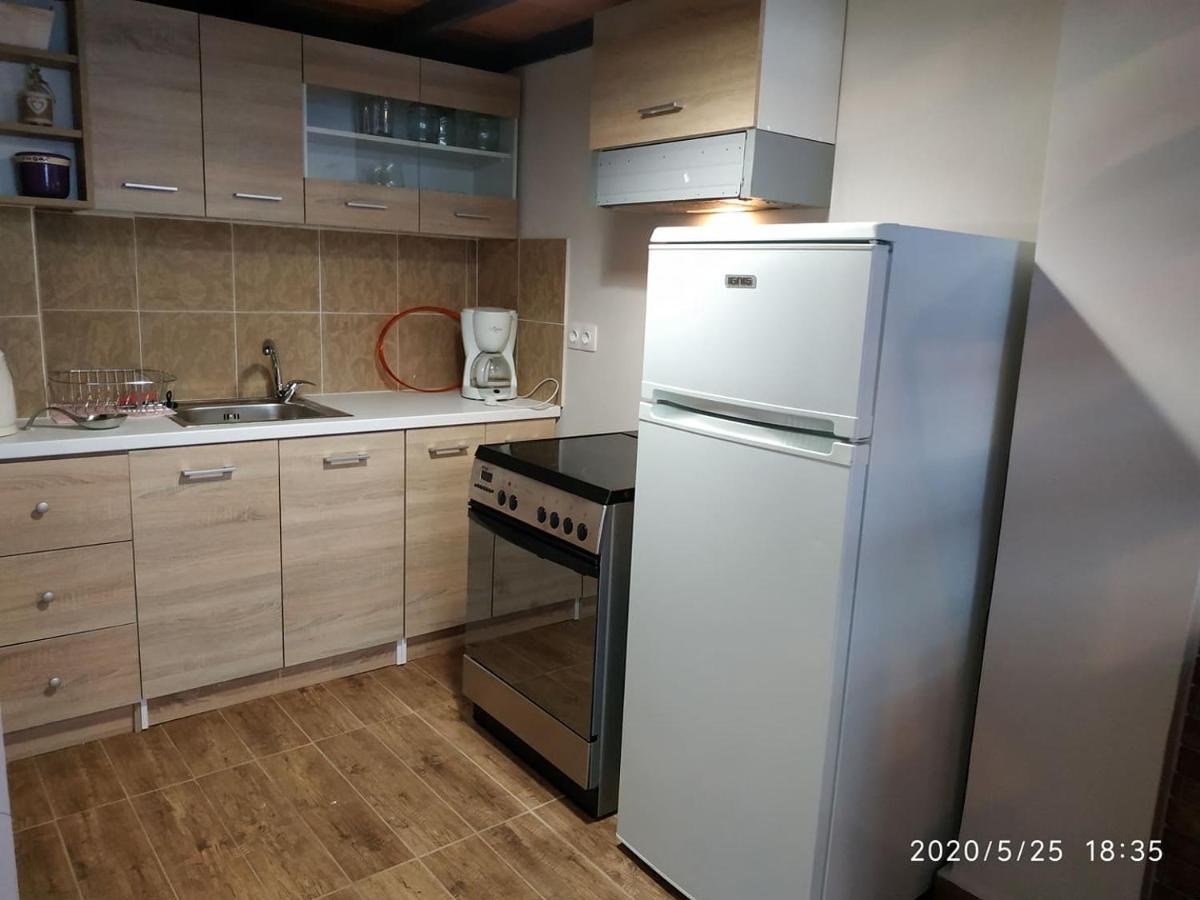 Your Vacation Home In The Center Of Kalamata Exteriör bild